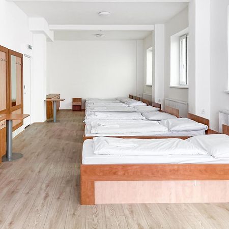 Hostel Beskydy House Rožnov pod Radhoštěm Zewnętrze zdjęcie