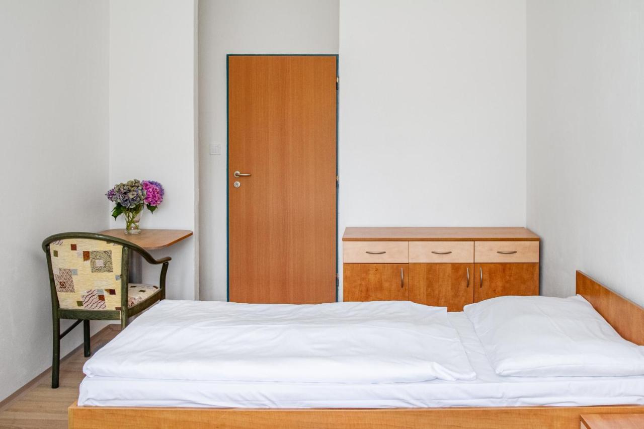 Hostel Beskydy House Rožnov pod Radhoštěm Zewnętrze zdjęcie