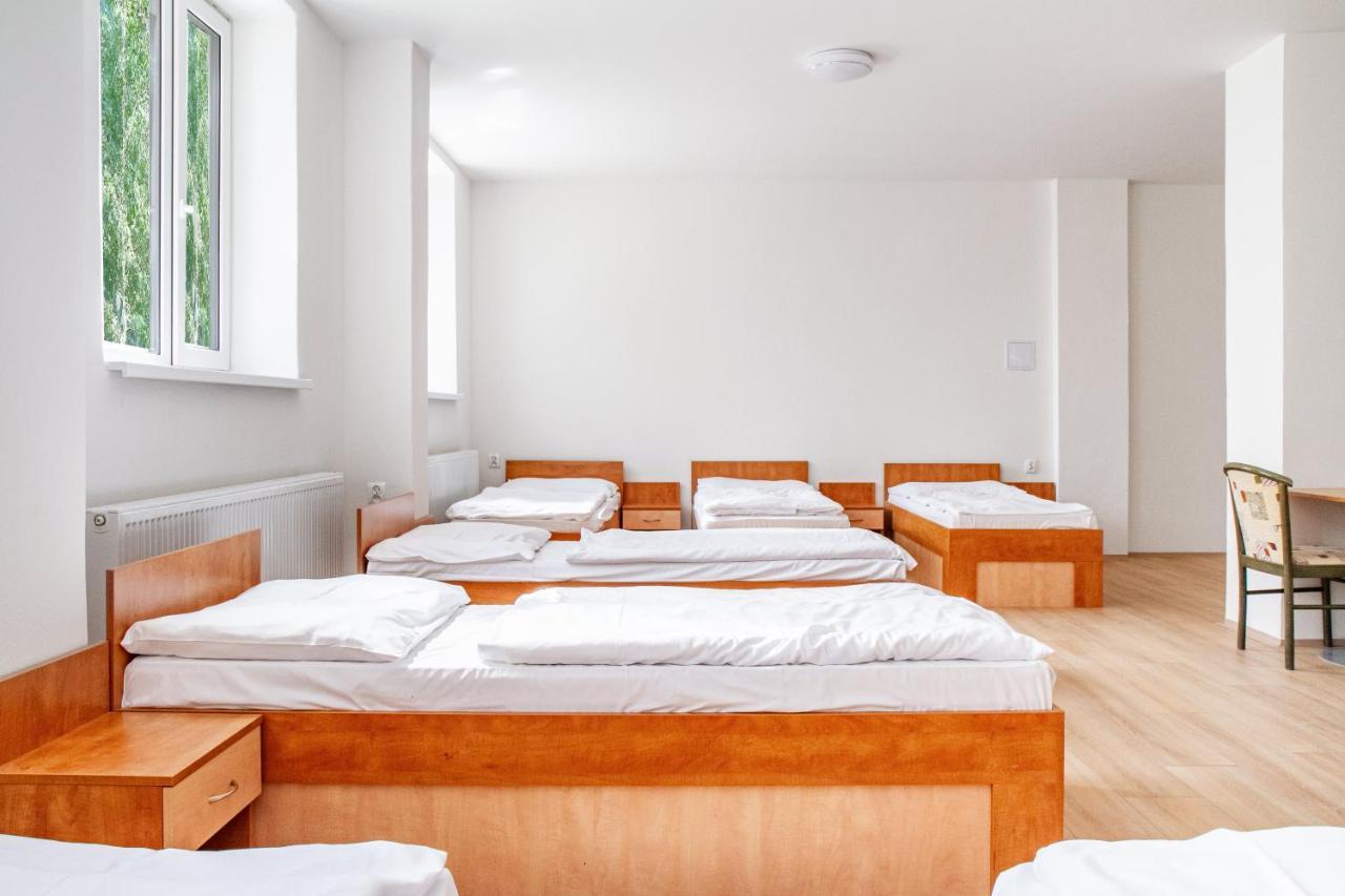 Hostel Beskydy House Rožnov pod Radhoštěm Zewnętrze zdjęcie